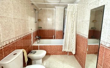 Property slide 20