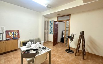 Property slide 43