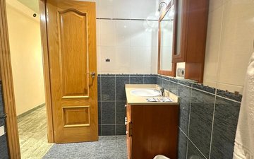 Property slide 25