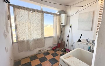 Property slide 21