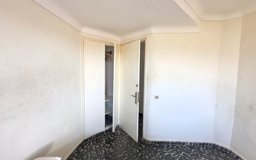 Property slide 28