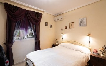 Property slide 16