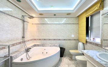 Property slide 16