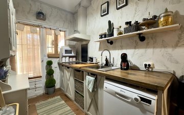 Property slide 30