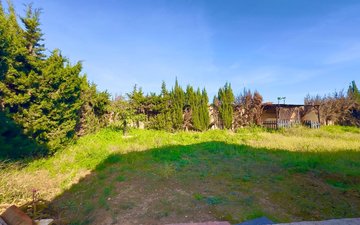 Property slide 48