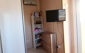 Property slide 16