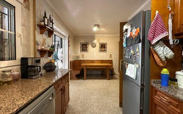 Property slide 38