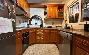 Property slide 39