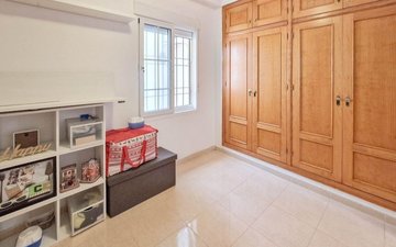 Property slide 7