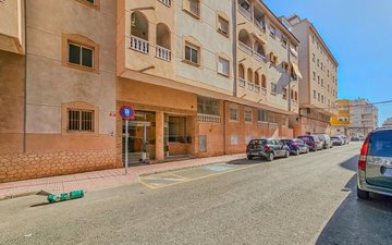 Property slide 25