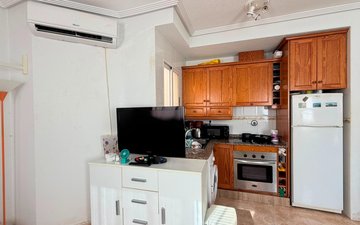 Property slide 15
