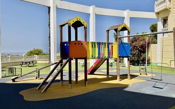 Property slide 44