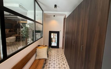 Property slide 28