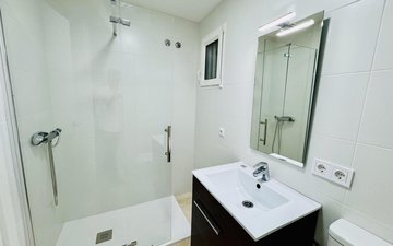 Property slide 14