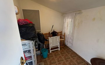 Property slide 9