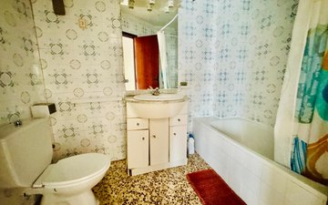 Property slide 21