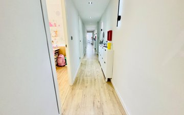 Property slide 40