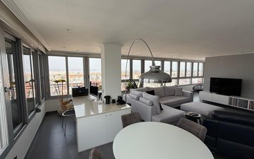 Property slide 17