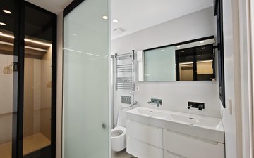 Property slide 39