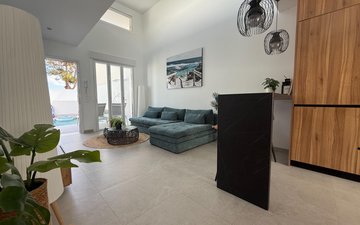 Property slide 14