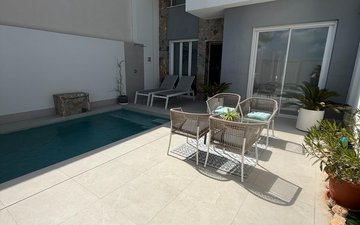 Property slide 5