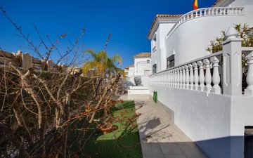 Property slide 42
