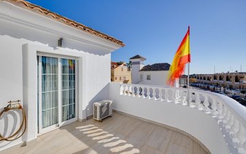 Property slide 46