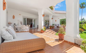 Property slide 15