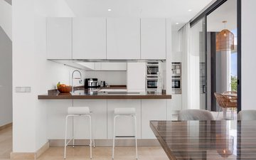 Property slide 19