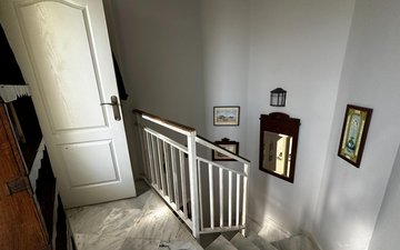 Property slide 16
