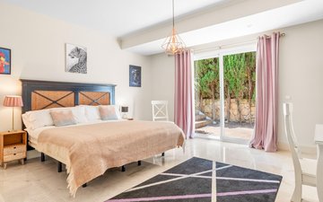 Property slide 19