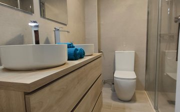 Property slide 25