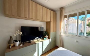 Property slide 20