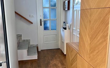Property slide 38