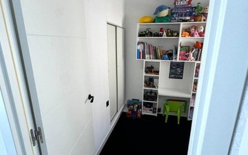 Property slide 33