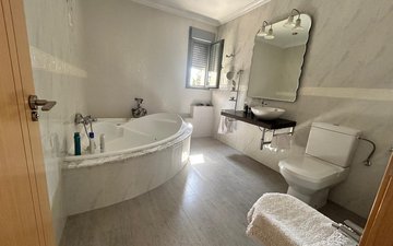 Property slide 24