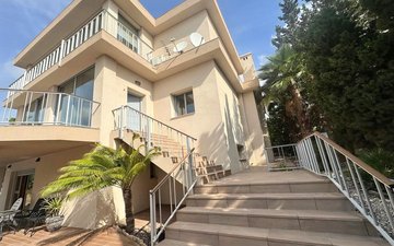 Property slide 6