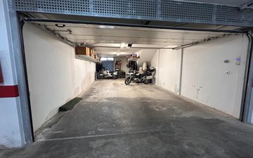 Property slide 22