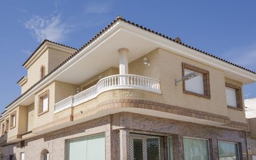 Property slide 6