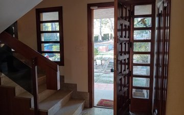 Property slide 10