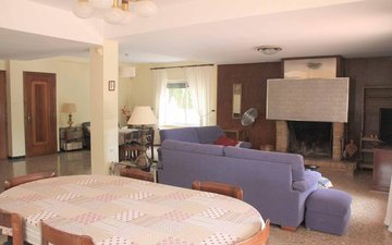 Property slide 38