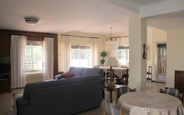 Property slide 39