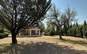 Property slide 48