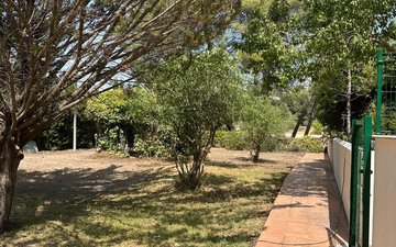 Property slide 49