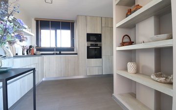 Property slide 6
