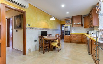 Property slide 15