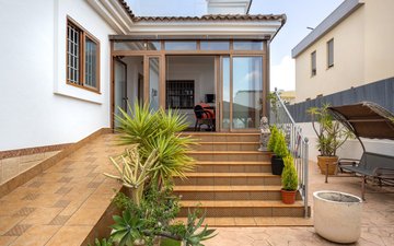 Property slide 36