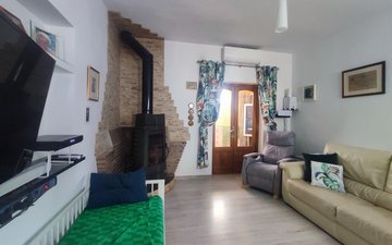 Property slide 25