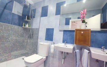 Property slide 39