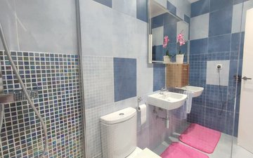 Property slide 40